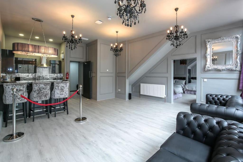 Manhattan Suite - Sleeps 24! Heart Of Liverpool Eksteriør bilde