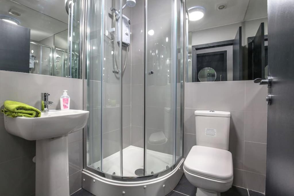 Manhattan Suite - Sleeps 24! Heart Of Liverpool Eksteriør bilde